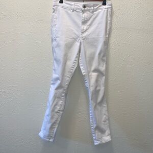 Denim White Jean Pants size tag says 30.